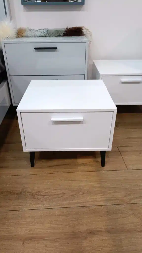 זוג שידות דגם NR-1430 מתצוגה